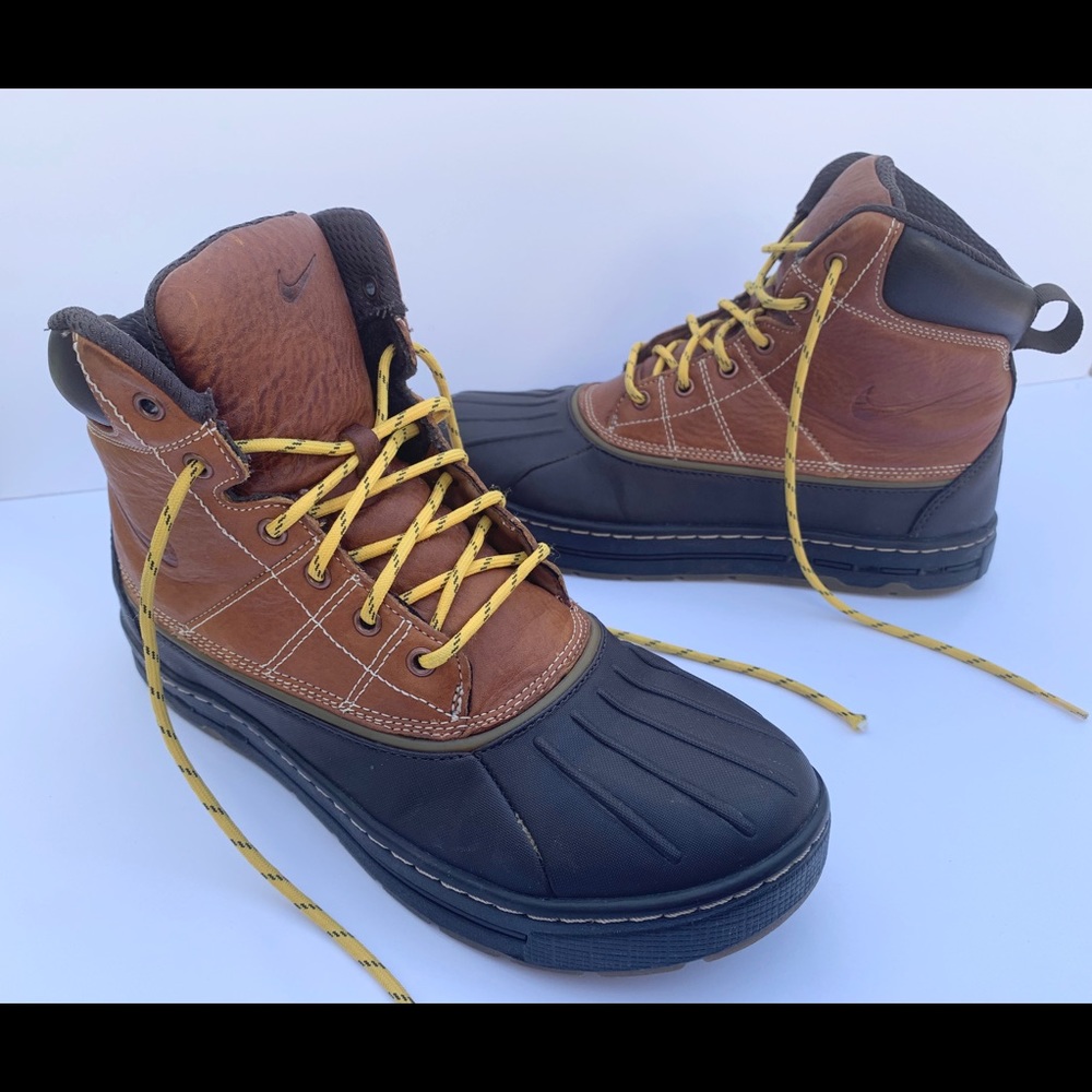 Nike ACG Woodside Boots